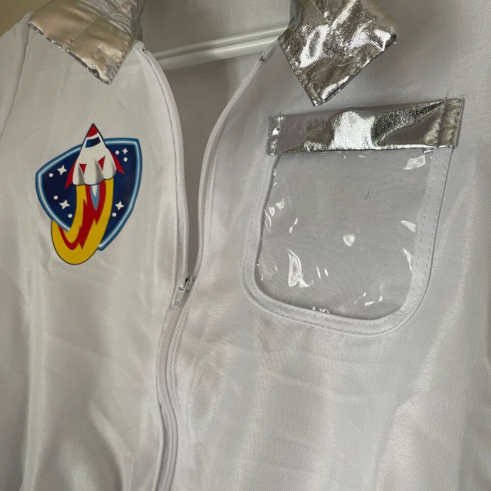 Astronaut Costume - Picture 4 of 14